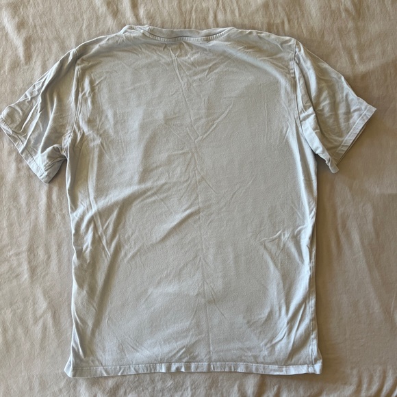 t shirt with pocket - Picture 3 of 4